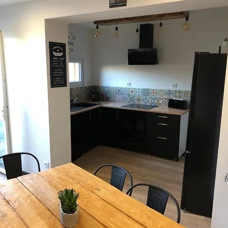 Apartment Au Pied De La Rdc Sangatte